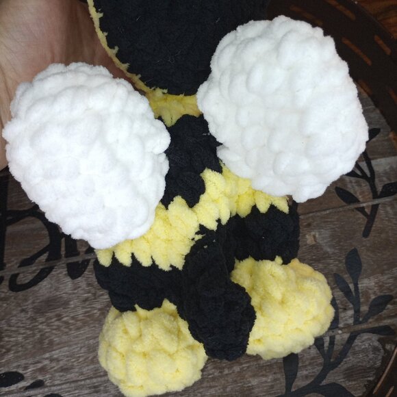 Brilly Bee! Itty Buggy Lovey Snuggler-Handmade by ME! - Picture 5 of 5